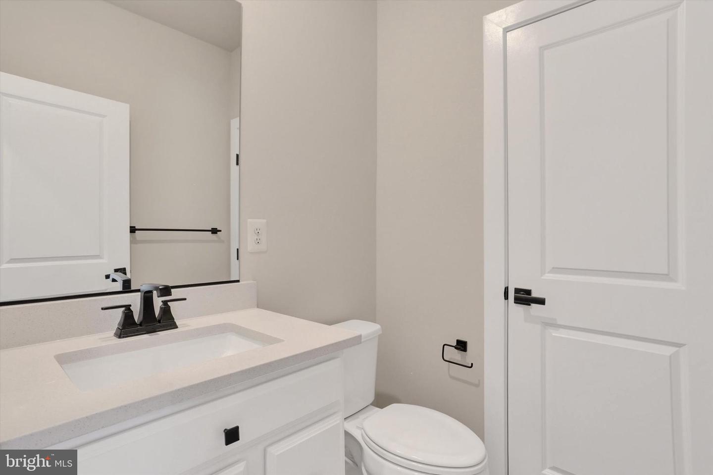 3755 MAYORS WAY, FAIRFAX, Virginia 22030, 3 Bedrooms Bedrooms, ,2 BathroomsBathrooms,Residential,For sale,3755 MAYORS WAY,VAFC2006258 MLS # VAFC2006258