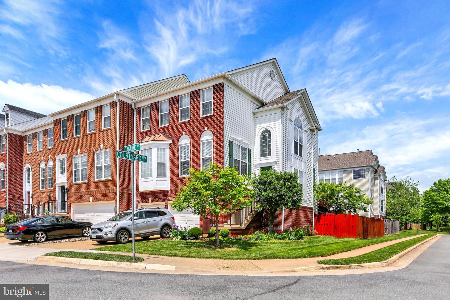 15000 DANUBE WAY, HAYMARKET, Virginia 20169, 4 Bedrooms Bedrooms, ,3 BathroomsBathrooms,Residential,For sale,15000 DANUBE WAY,VAPW2093888 MLS # VAPW2093888