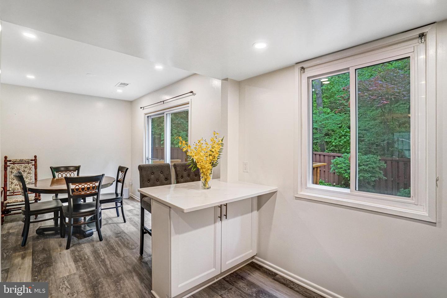 5111 ARRIT COURT, BURKE, Virginia 22015, 2 Bedrooms Bedrooms, ,1 BathroomBathrooms,Residential,For sale,5111 ARRIT COURT,VAFX2238552 MLS # VAFX2238552