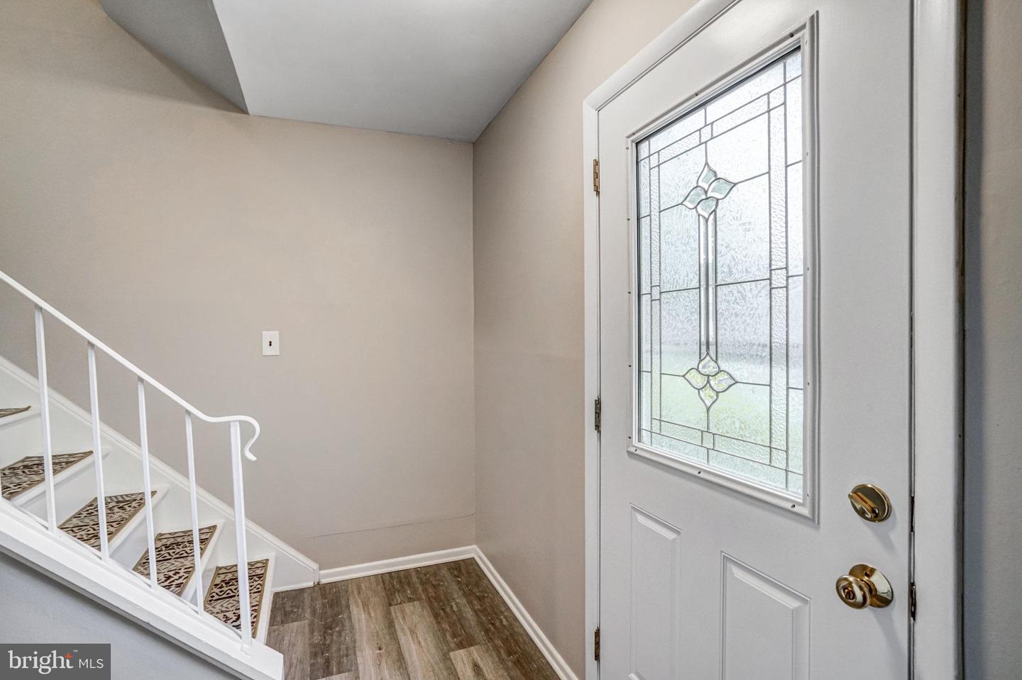 5111 ARRIT COURT, BURKE, Virginia 22015, 2 Bedrooms Bedrooms, ,1 BathroomBathrooms,Residential,For sale,5111 ARRIT COURT,VAFX2238552 MLS # VAFX2238552