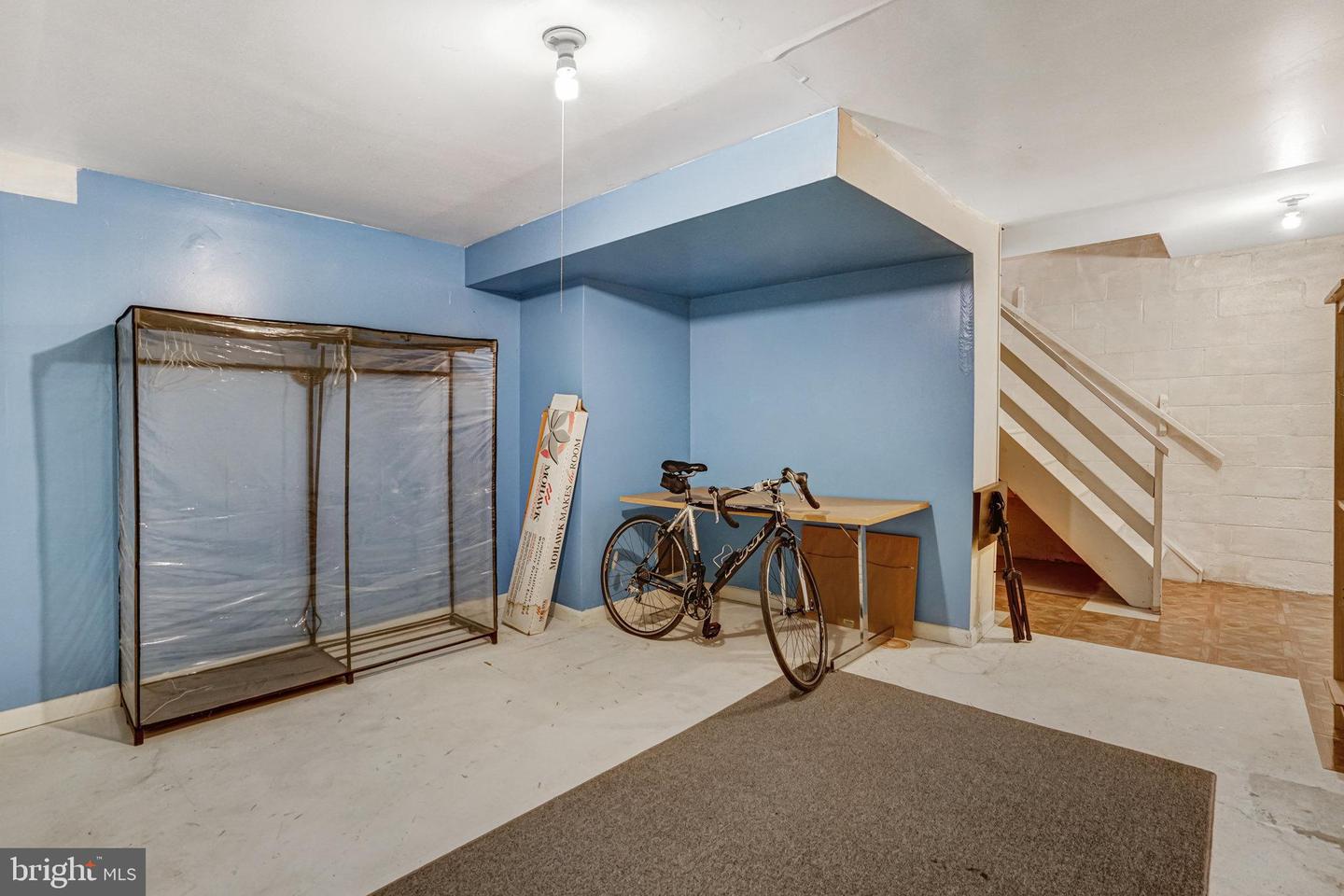 5111 ARRIT COURT, BURKE, Virginia 22015, 2 Bedrooms Bedrooms, ,1 BathroomBathrooms,Residential,For sale,5111 ARRIT COURT,VAFX2238552 MLS # VAFX2238552