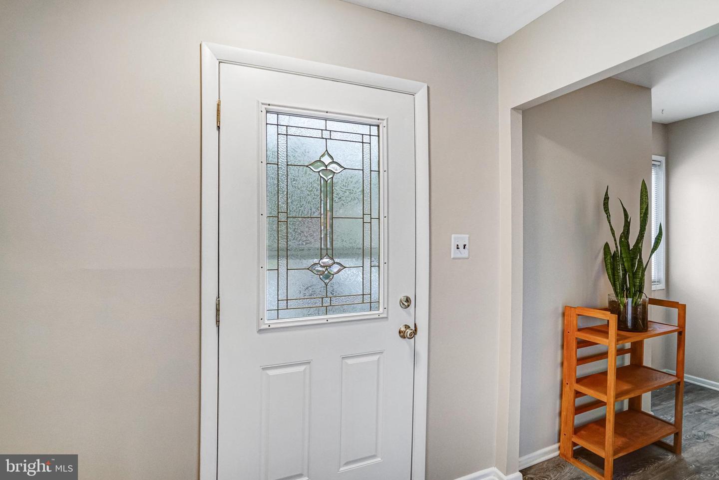 5111 ARRIT COURT, BURKE, Virginia 22015, 2 Bedrooms Bedrooms, ,1 BathroomBathrooms,Residential,For sale,5111 ARRIT COURT,VAFX2238552 MLS # VAFX2238552