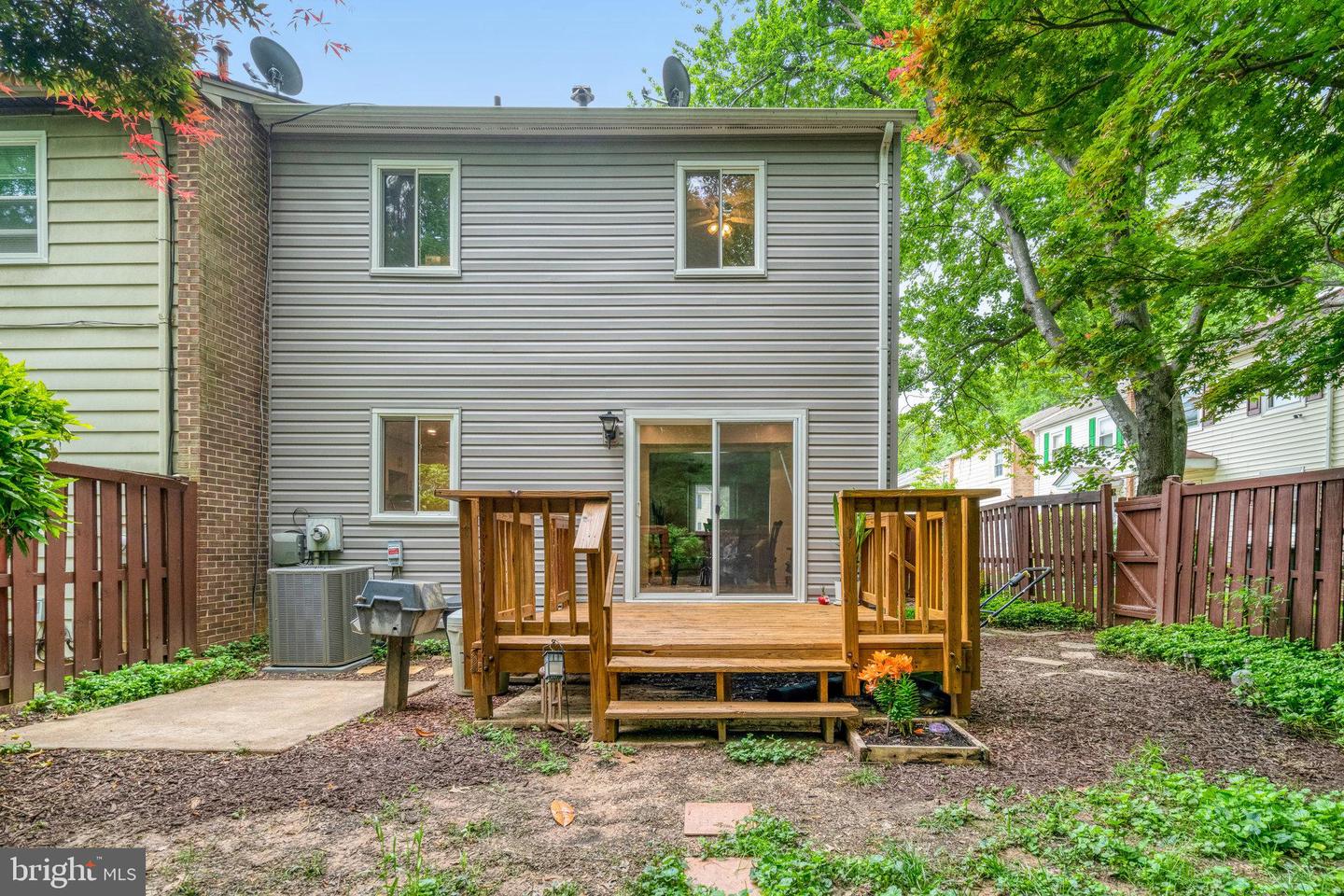 5111 ARRIT COURT, BURKE, Virginia 22015, 2 Bedrooms Bedrooms, ,1 BathroomBathrooms,Residential,For sale,5111 ARRIT COURT,VAFX2238552 MLS # VAFX2238552