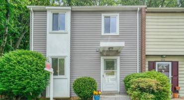 5111 ARRIT COURT, BURKE, Virginia 22015, 2 Bedrooms Bedrooms, ,1 BathroomBathrooms,Residential,For sale,5111 ARRIT COURT,VAFX2238552 MLS # VAFX2238552