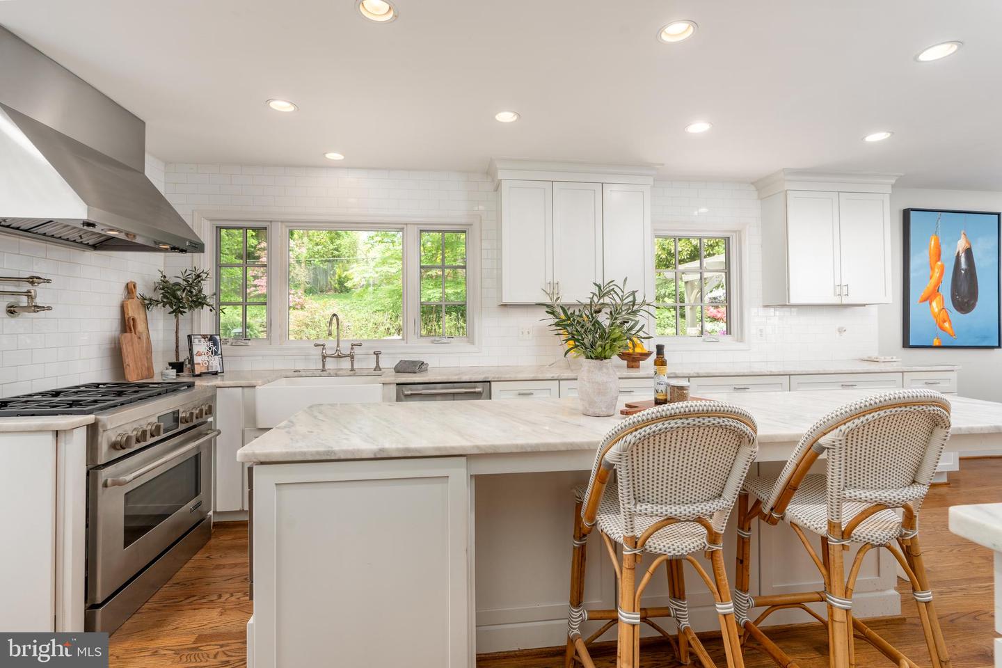 7407 CHURCHILL RD, MCLEAN, Virginia 22101, 4 Bedrooms Bedrooms, ,2 BathroomsBathrooms,Residential,For sale,7407 CHURCHILL RD,VAFX2238612 MLS # VAFX2238612