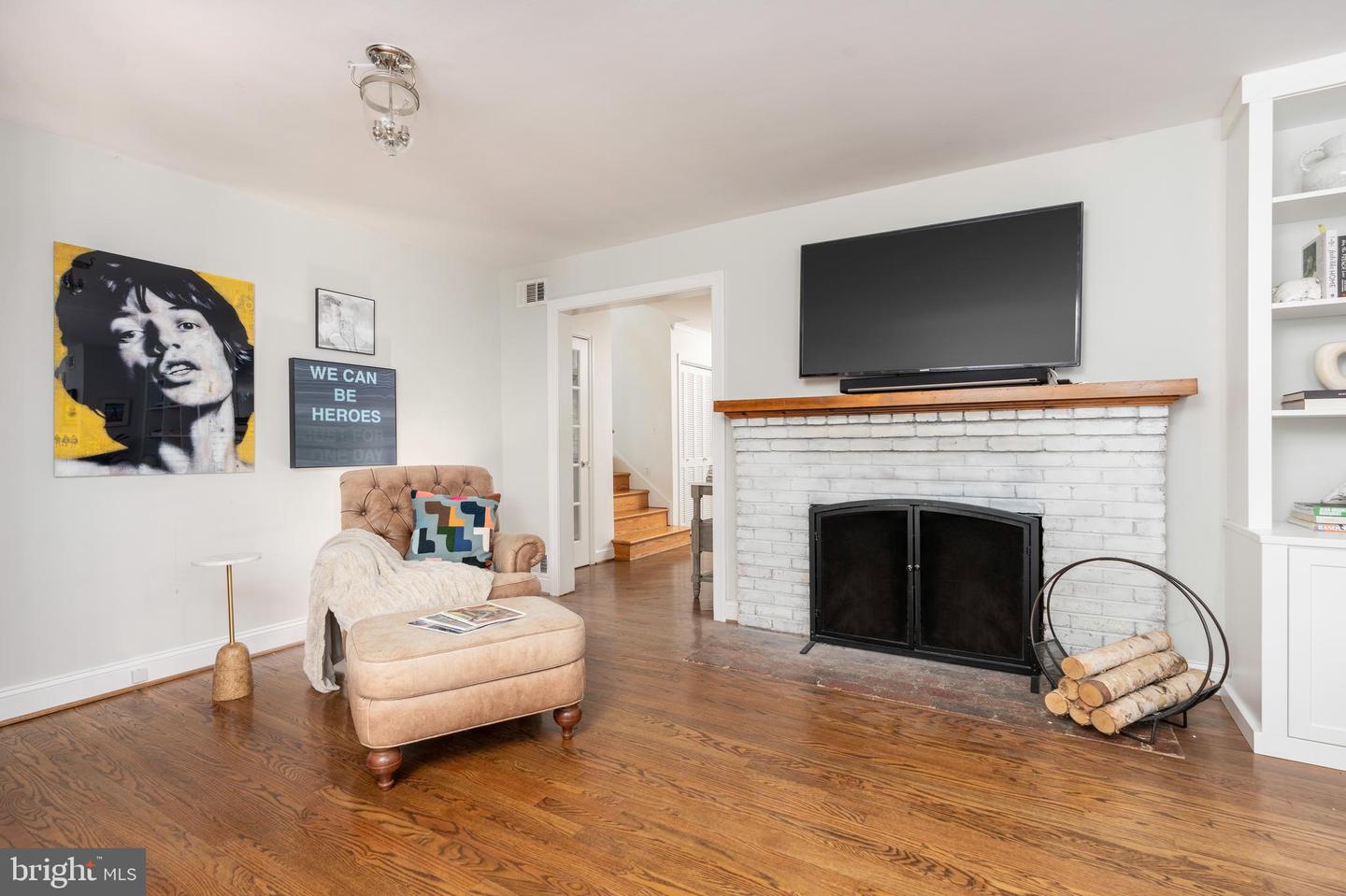 7407 CHURCHILL RD, MCLEAN, Virginia 22101, 4 Bedrooms Bedrooms, ,2 BathroomsBathrooms,Residential,For sale,7407 CHURCHILL RD,VAFX2238612 MLS # VAFX2238612