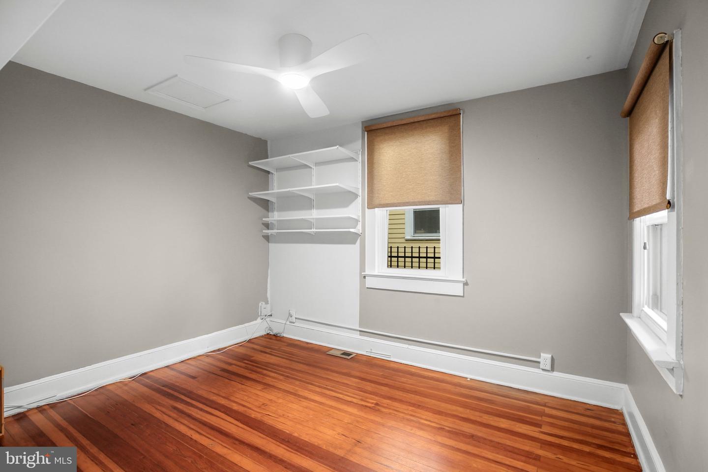 1417 FRANKLIN ST, FREDERICKSBURG, Virginia 22401, 2 Bedrooms Bedrooms, ,2 BathroomsBathrooms,Residential,For sale,1417 FRANKLIN ST,VAFB2008116 MLS # VAFB2008116
