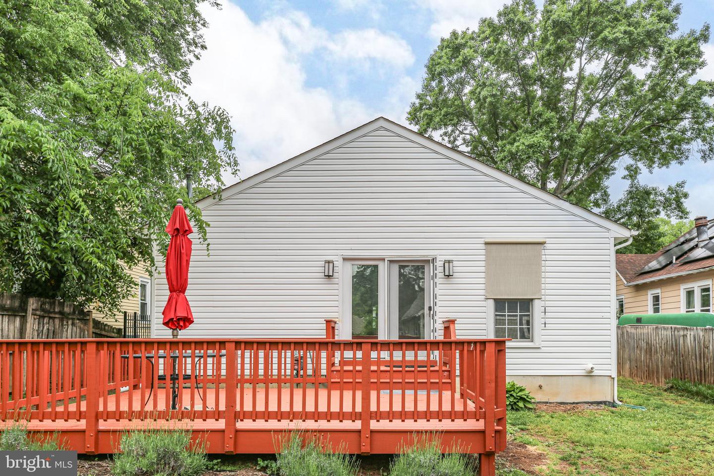 1417 FRANKLIN ST, FREDERICKSBURG, Virginia 22401, 2 Bedrooms Bedrooms, ,2 BathroomsBathrooms,Residential,For sale,1417 FRANKLIN ST,VAFB2008116 MLS # VAFB2008116