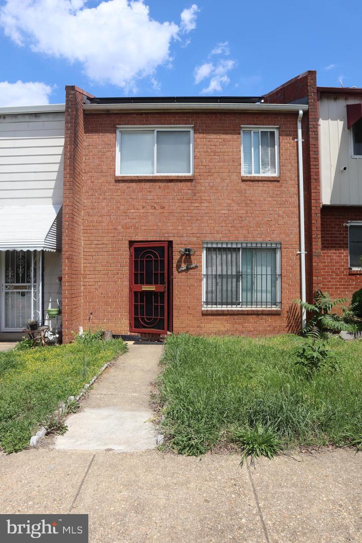1260 BARNABY TER SE, WASHINGTON, District Of Columbia 20032, 3 Bedrooms Bedrooms, ,1 BathroomBathrooms,Residential,For sale,1260 BARNABY TER SE,DCDC2199052 MLS # DCDC2199052