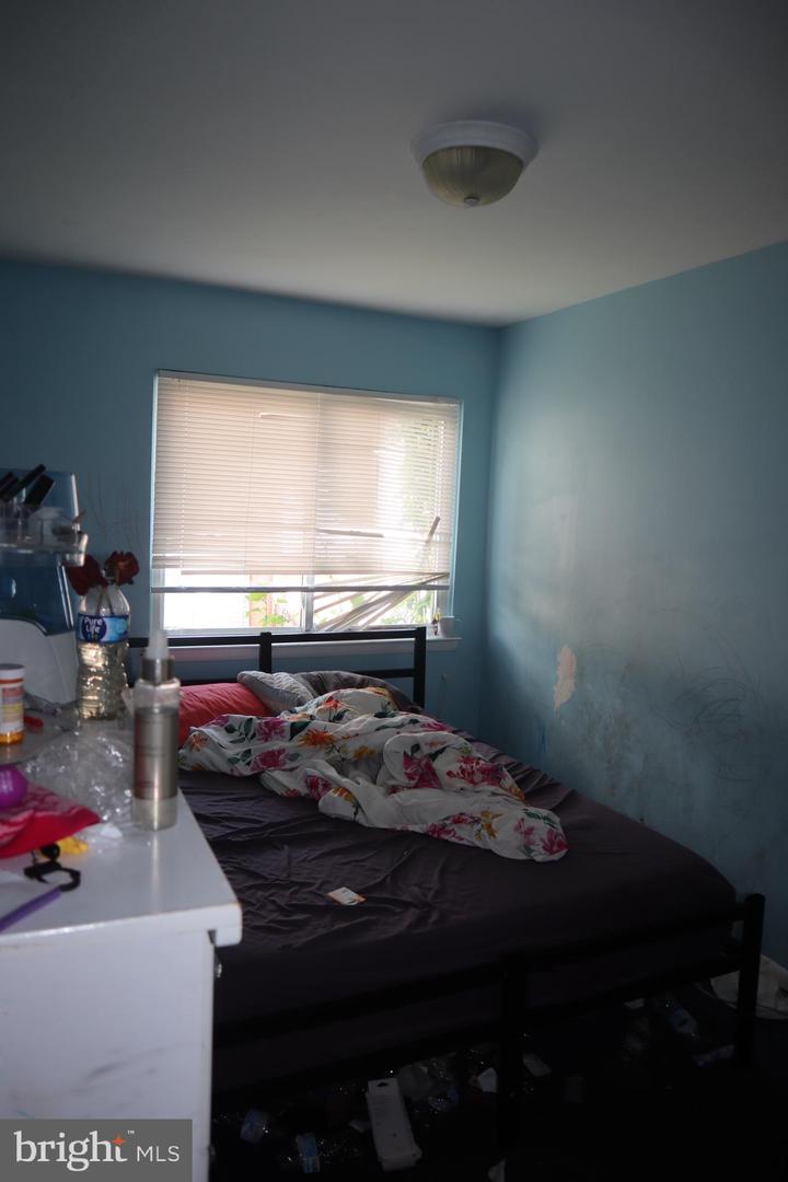 1260 BARNABY TER SE, WASHINGTON, District Of Columbia 20032, 3 Bedrooms Bedrooms, ,1 BathroomBathrooms,Residential,For sale,1260 BARNABY TER SE,DCDC2199052 MLS # DCDC2199052