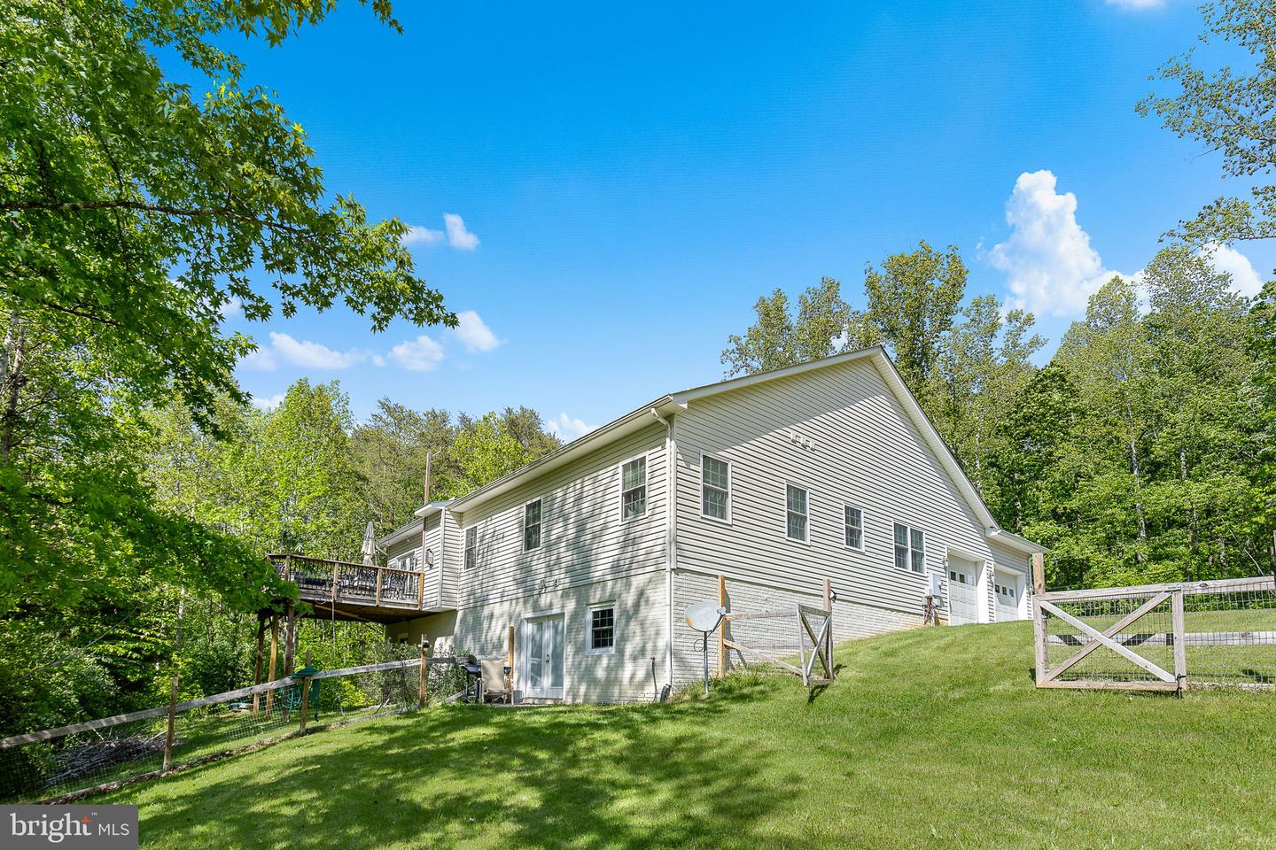 107 SHADY CREEK LN, FREDERICKSBURG, Virginia 22406, 5 Bedrooms Bedrooms, ,3 BathroomsBathrooms,Residential,For sale,107 SHADY CREEK LN,VAST2038492 MLS # VAST2038492