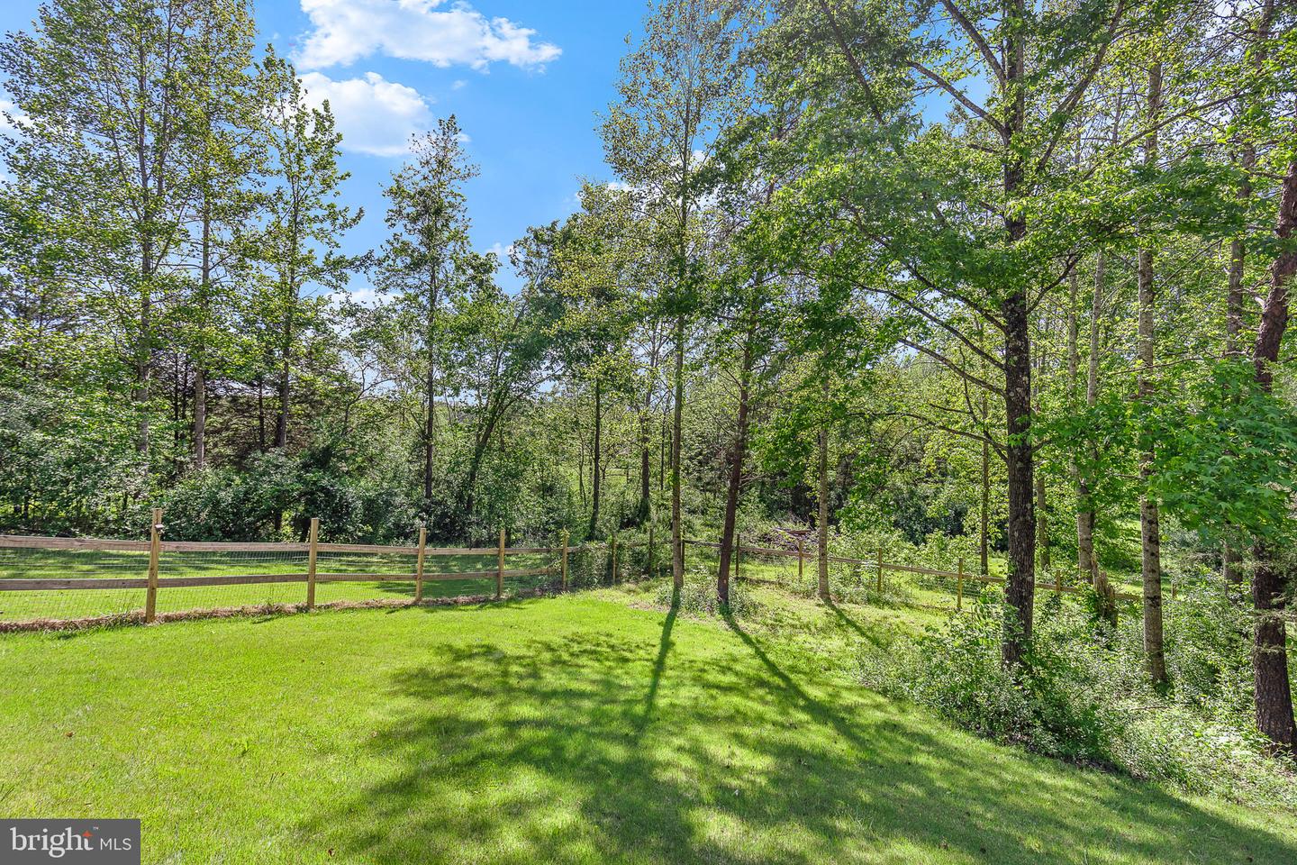 107 SHADY CREEK LN, FREDERICKSBURG, Virginia 22406, 5 Bedrooms Bedrooms, ,3 BathroomsBathrooms,Residential,For sale,107 SHADY CREEK LN,VAST2038492 MLS # VAST2038492