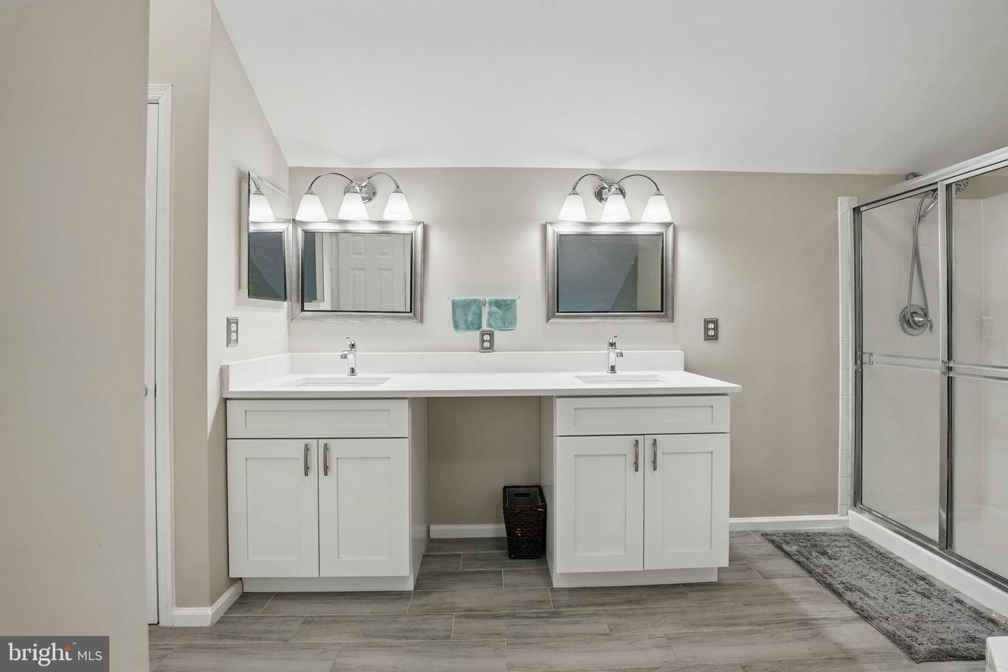 2566 JAMES MONROE CIR, HERNDON, Virginia 20171, 3 Bedrooms Bedrooms, ,3 BathroomsBathrooms,Residential,For sale,2566 JAMES MONROE CIR,VAFX2238400 MLS # VAFX2238400
