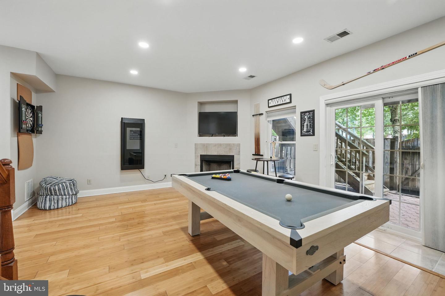 2566 JAMES MONROE CIR, HERNDON, Virginia 20171, 3 Bedrooms Bedrooms, ,3 BathroomsBathrooms,Residential,For sale,2566 JAMES MONROE CIR,VAFX2238400 MLS # VAFX2238400