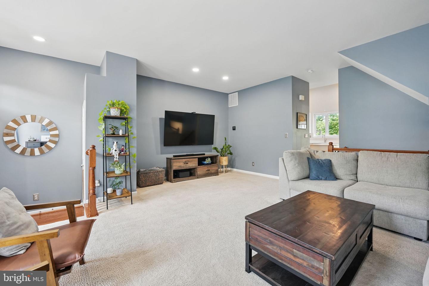 2566 JAMES MONROE CIR, HERNDON, Virginia 20171, 3 Bedrooms Bedrooms, ,3 BathroomsBathrooms,Residential,For sale,2566 JAMES MONROE CIR,VAFX2238400 MLS # VAFX2238400