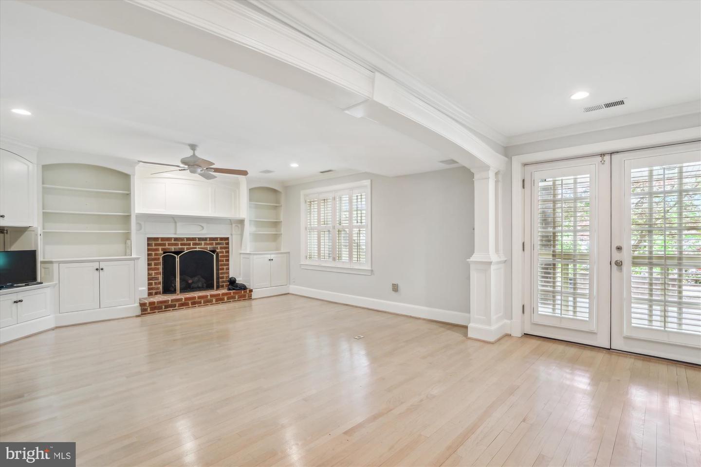 2929 EDDINGTON TER, ALEXANDRIA, Virginia 22302, 4 Bedrooms Bedrooms, ,3 BathroomsBathrooms,Residential,For sale,2929 EDDINGTON TER,VAAX2044916 MLS # VAAX2044916