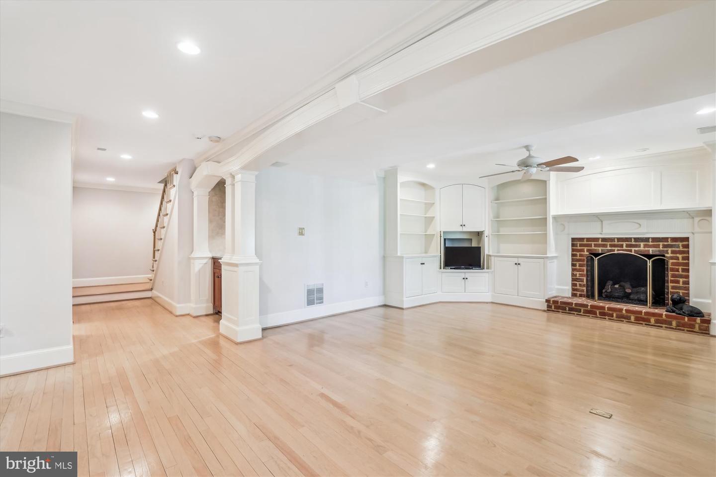 2929 EDDINGTON TER, ALEXANDRIA, Virginia 22302, 4 Bedrooms Bedrooms, ,3 BathroomsBathrooms,Residential,For sale,2929 EDDINGTON TER,VAAX2044916 MLS # VAAX2044916