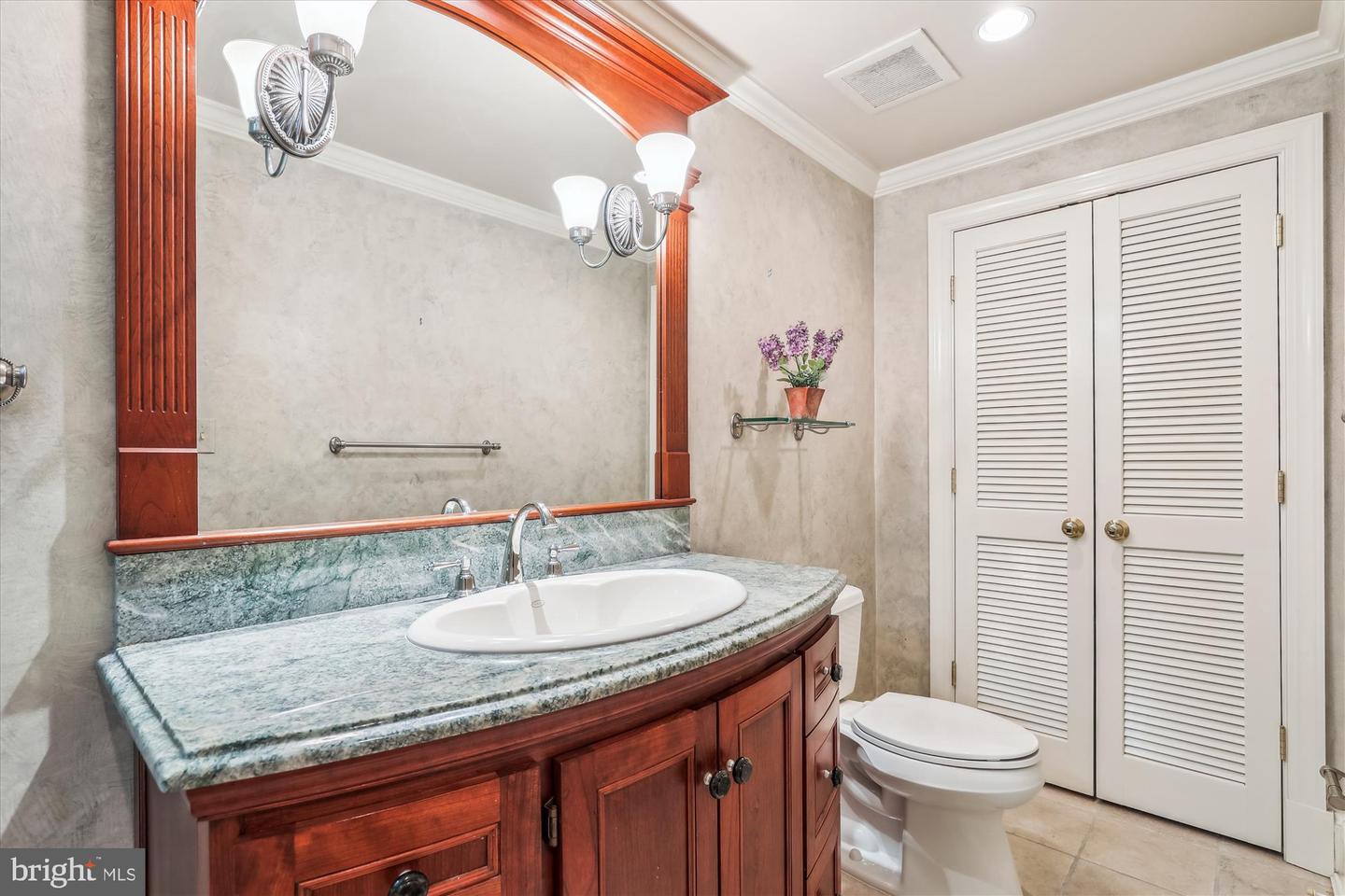 2929 EDDINGTON TER, ALEXANDRIA, Virginia 22302, 4 Bedrooms Bedrooms, ,3 BathroomsBathrooms,Residential,For sale,2929 EDDINGTON TER,VAAX2044916 MLS # VAAX2044916