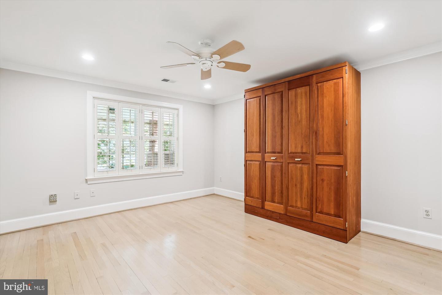 2929 EDDINGTON TER, ALEXANDRIA, Virginia 22302, 4 Bedrooms Bedrooms, ,3 BathroomsBathrooms,Residential,For sale,2929 EDDINGTON TER,VAAX2044916 MLS # VAAX2044916
