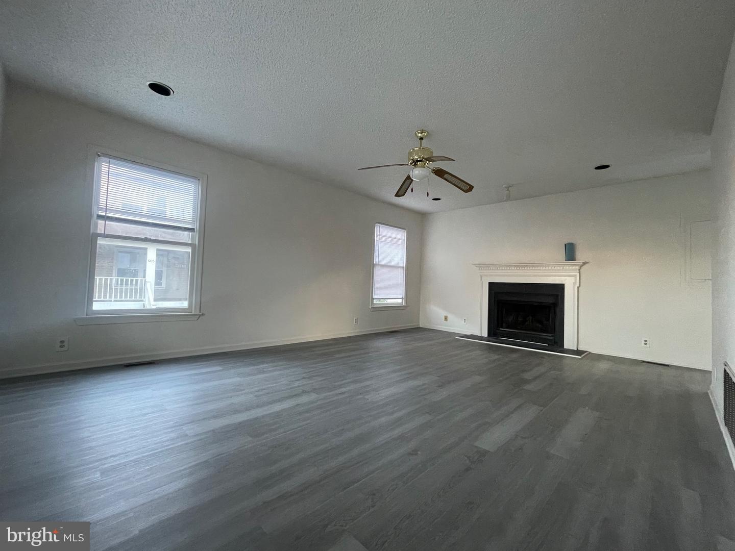409 CONNECTICUT AVE, NORFOLK, Virginia 23508, 4 Bedrooms Bedrooms, ,2 BathroomsBathrooms,Residential,For sale,409 CONNECTICUT AVE,VANF2000074 MLS # VANF2000074