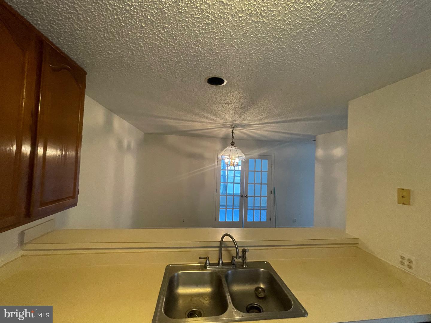 409 CONNECTICUT AVE, NORFOLK, Virginia 23508, 4 Bedrooms Bedrooms, ,2 BathroomsBathrooms,Residential,For sale,409 CONNECTICUT AVE,VANF2000074 MLS # VANF2000074