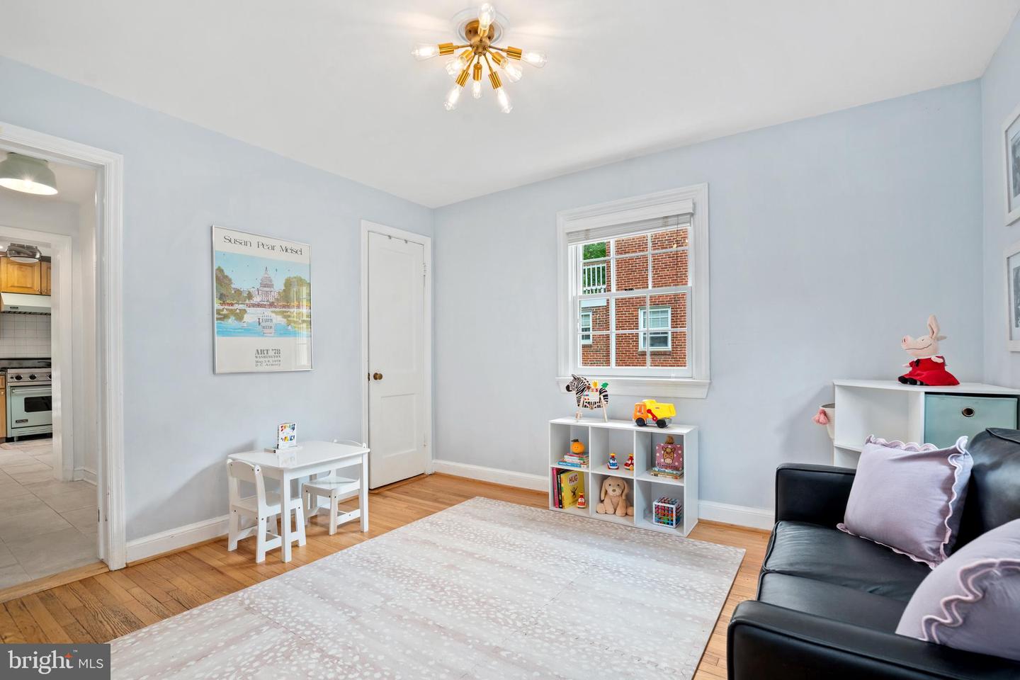 6105 BROOK DR, FALLS CHURCH, Virginia 22044, 4 Bedrooms Bedrooms, ,2 BathroomsBathrooms,Residential,For sale,6105 BROOK DR,VAFX2238838 MLS # VAFX2238838