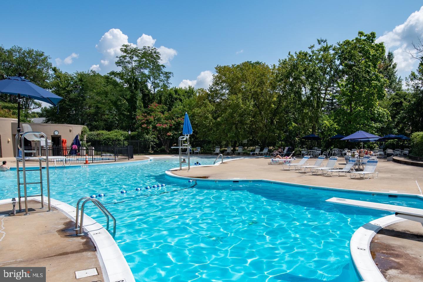 1109 BELLE VIEW BLVD #A2, ALEXANDRIA, Virginia 22307, 2 Bedrooms Bedrooms, ,1 BathroomBathrooms,Residential,For sale,1109 BELLE VIEW BLVD #A2,VAFX2238998 MLS # VAFX2238998
