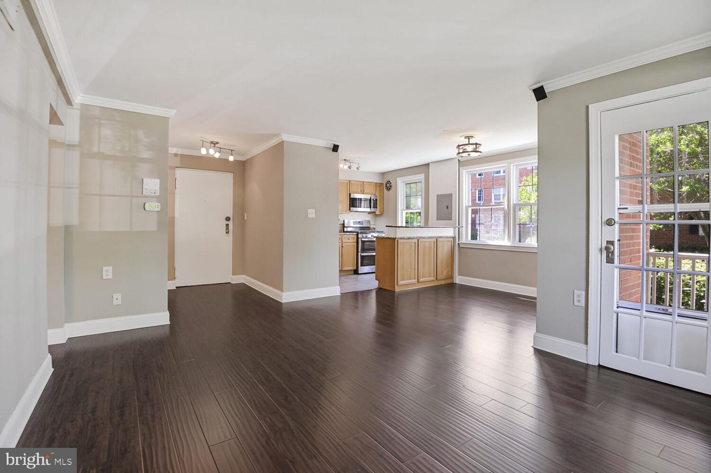 1109 BELLE VIEW BLVD #A2, ALEXANDRIA, Virginia 22307, 2 Bedrooms Bedrooms, ,1 BathroomBathrooms,Residential,For sale,1109 BELLE VIEW BLVD #A2,VAFX2238998 MLS # VAFX2238998