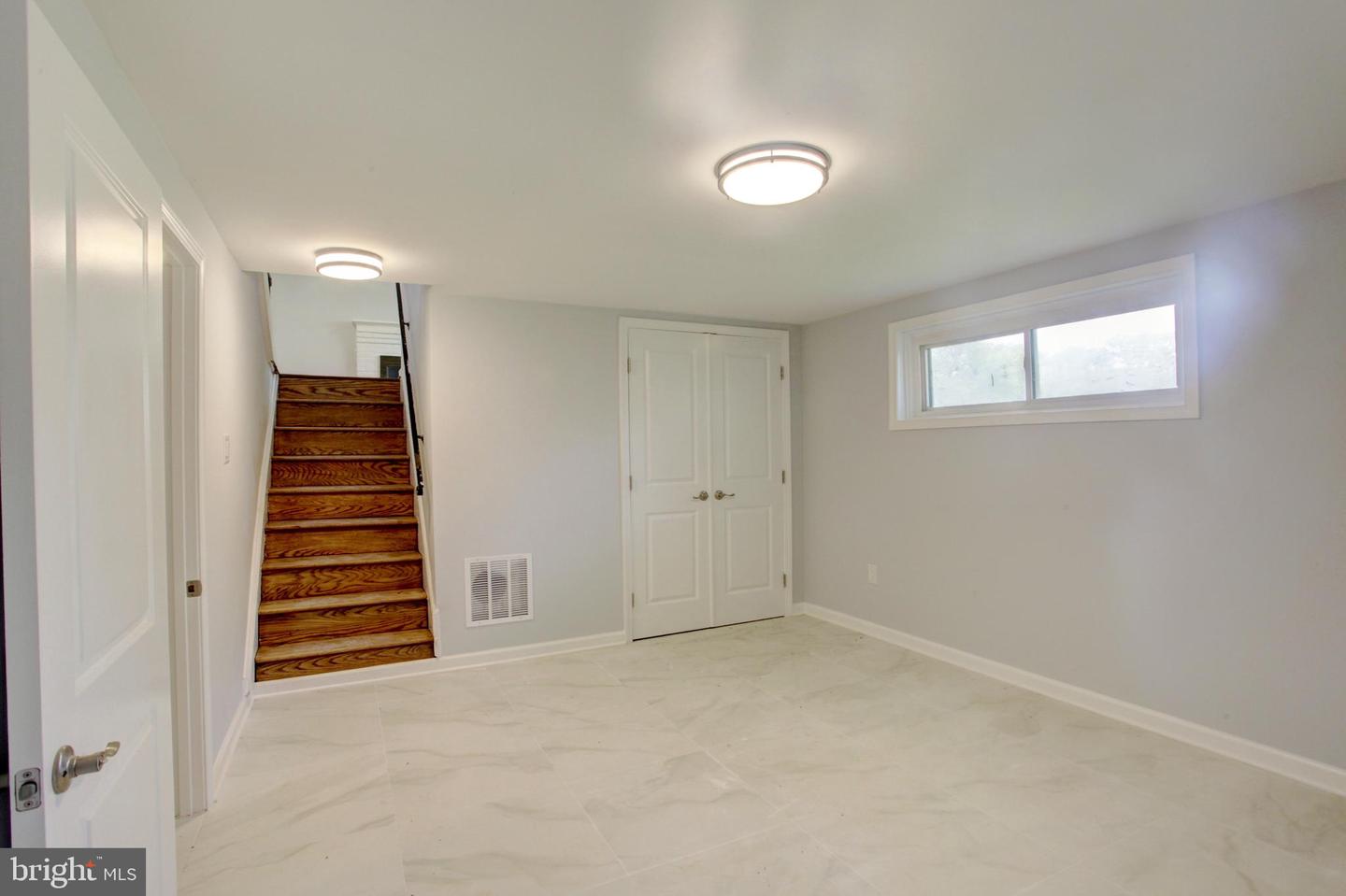 3206 AYERS DR, ALEXANDRIA, Virginia 22309, 3 Bedrooms Bedrooms, ,1 BathroomBathrooms,Residential,For sale,3206 AYERS DR,VAFX2239022 MLS # VAFX2239022