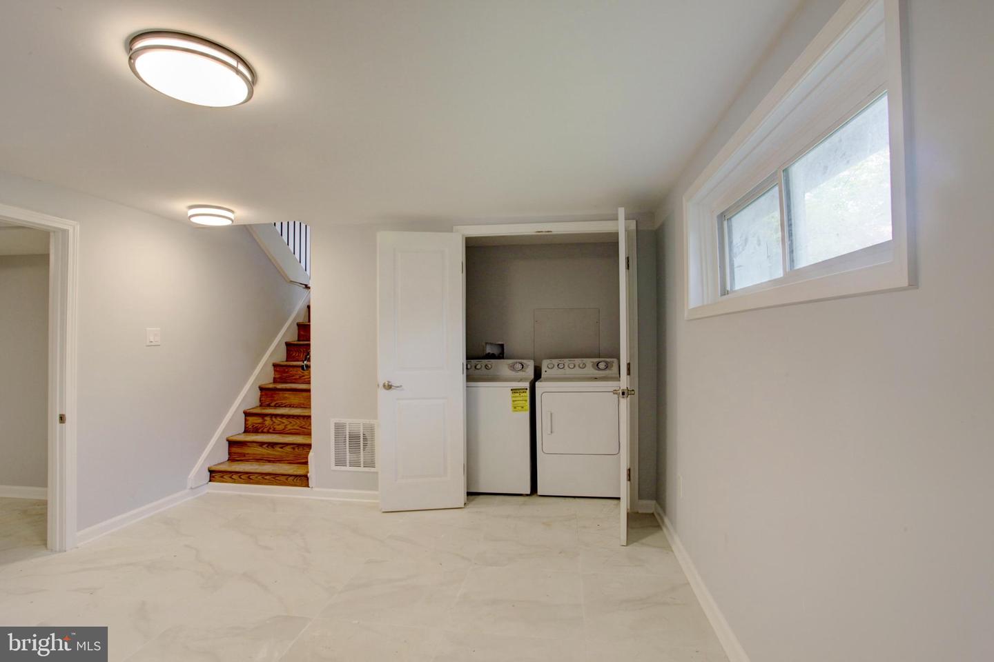 3206 AYERS DR, ALEXANDRIA, Virginia 22309, 3 Bedrooms Bedrooms, ,1 BathroomBathrooms,Residential,For sale,3206 AYERS DR,VAFX2239022 MLS # VAFX2239022