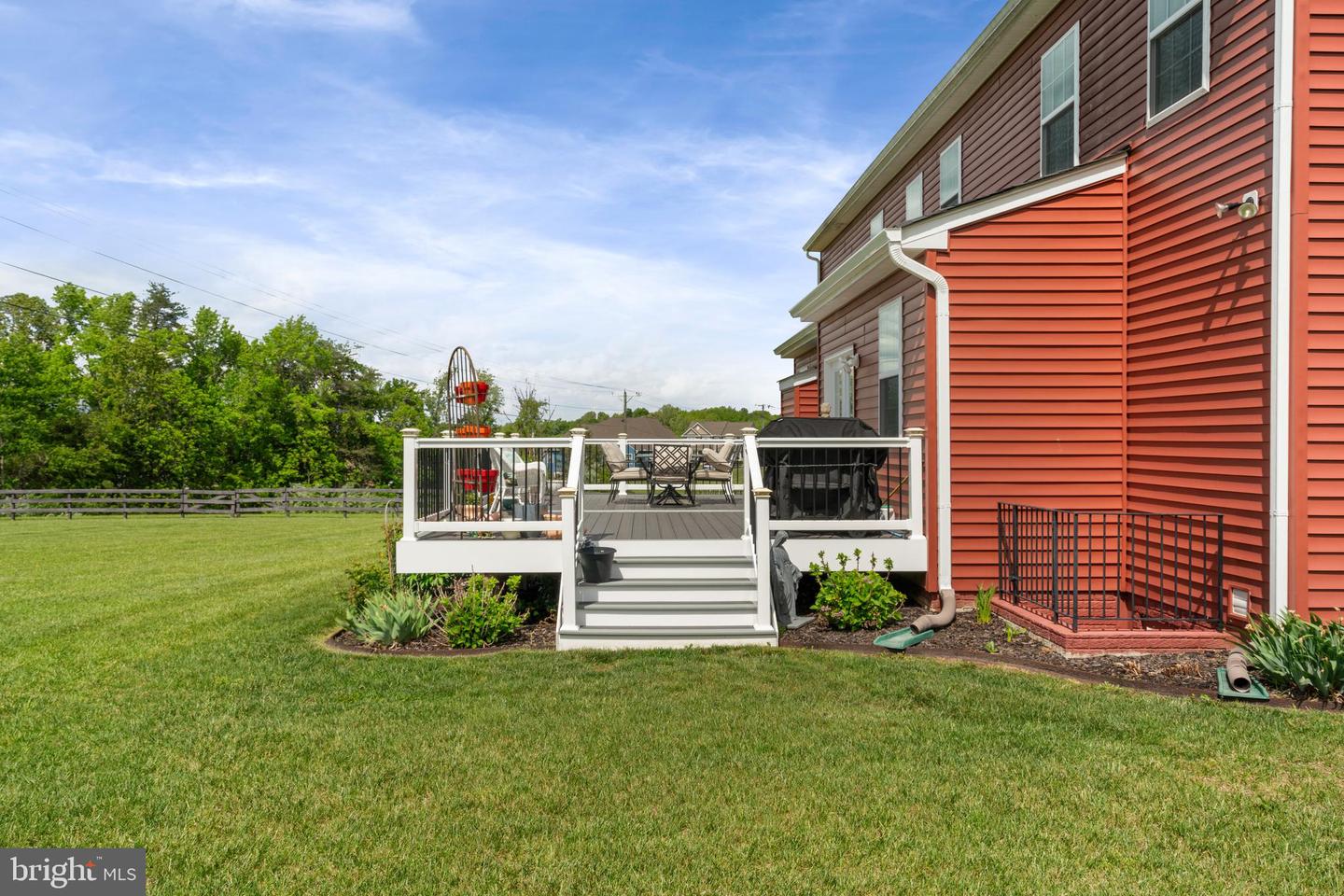 165 KELLOGG MILL RD, FREDERICKSBURG, Virginia 22406, 4 Bedrooms Bedrooms, ,3 BathroomsBathrooms,Residential,For sale,165 KELLOGG MILL RD,VAST2038580 MLS # VAST2038580