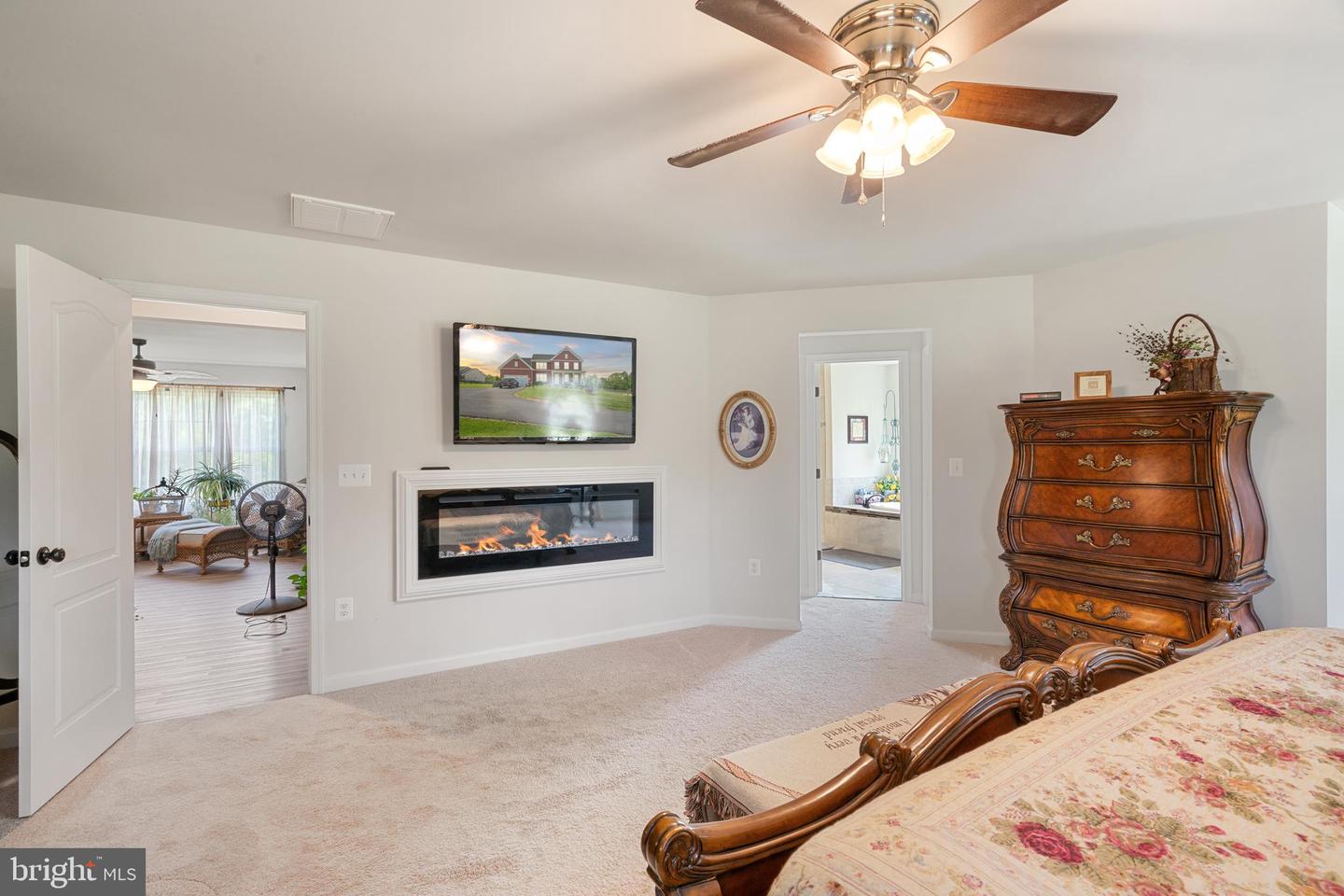 165 KELLOGG MILL RD, FREDERICKSBURG, Virginia 22406, 4 Bedrooms Bedrooms, ,3 BathroomsBathrooms,Residential,For sale,165 KELLOGG MILL RD,VAST2038580 MLS # VAST2038580