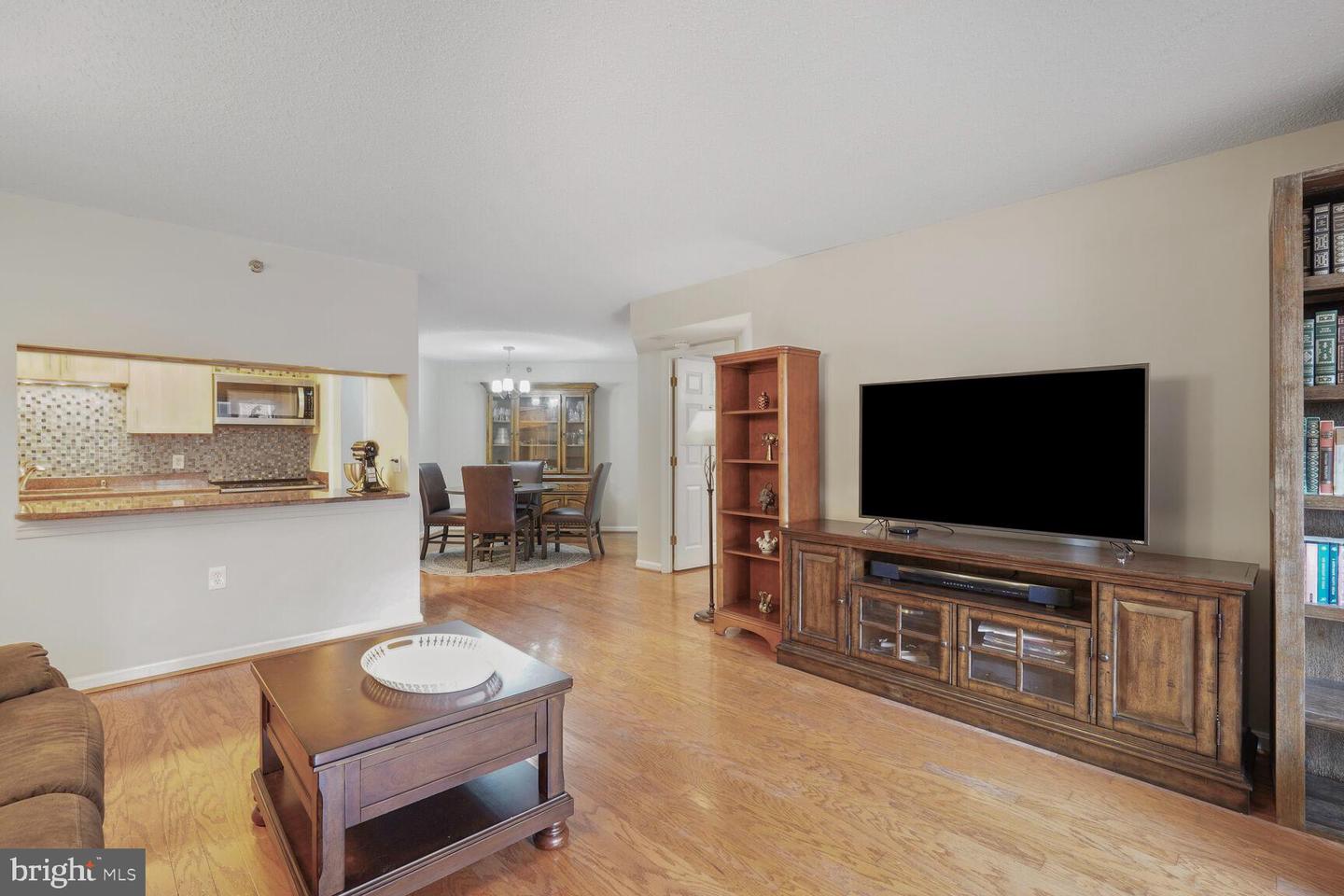 1301 N COURTHOUSE RD #810, ARLINGTON, Virginia 22201, 2 Bedrooms Bedrooms, ,2 BathroomsBathrooms,Residential,For sale,1301 N COURTHOUSE RD #810,VAAR2057122 MLS # VAAR2057122