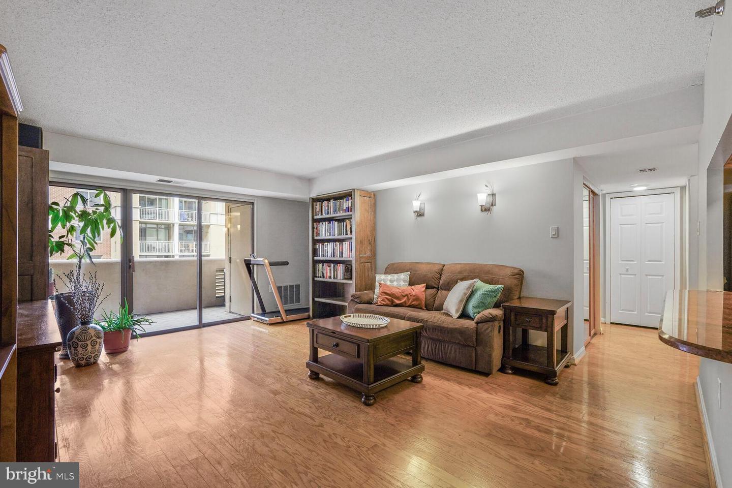 1301 N COURTHOUSE RD #810, ARLINGTON, Virginia 22201, 2 Bedrooms Bedrooms, ,2 BathroomsBathrooms,Residential,For sale,1301 N COURTHOUSE RD #810,VAAR2057122 MLS # VAAR2057122