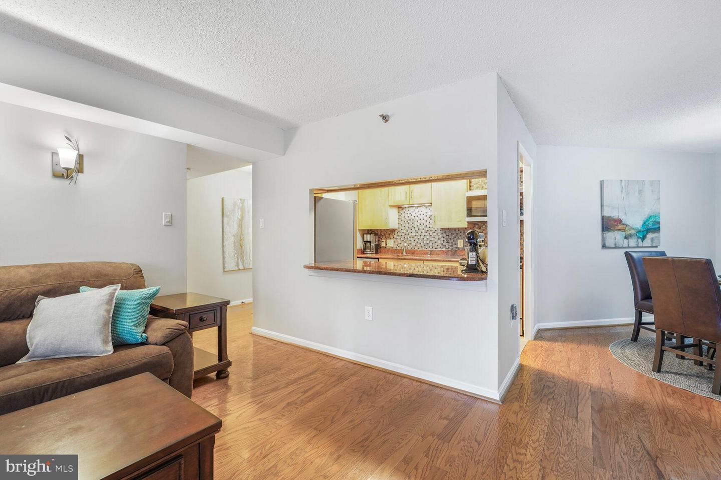1301 N COURTHOUSE RD #810, ARLINGTON, Virginia 22201, 2 Bedrooms Bedrooms, ,2 BathroomsBathrooms,Residential,For sale,1301 N COURTHOUSE RD #810,VAAR2057122 MLS # VAAR2057122