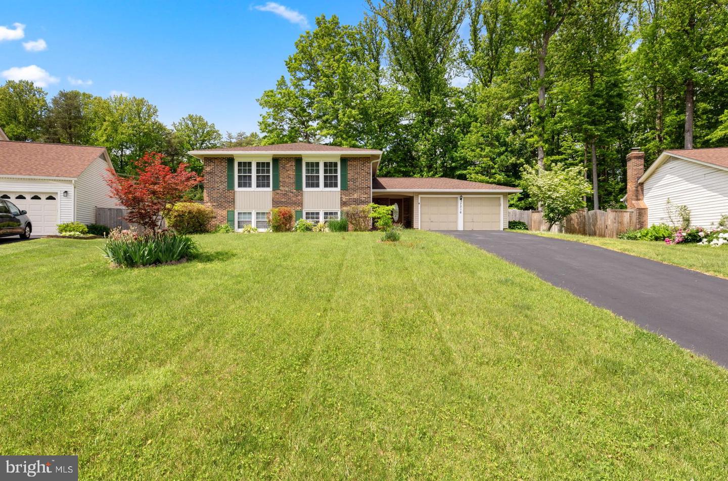 7316 OUTHAUL LN, BURKE, Virginia 22015, 5 Bedrooms Bedrooms, ,3 BathroomsBathrooms,Residential,For sale,7316 OUTHAUL LN,VAFX2239064 MLS # VAFX2239064