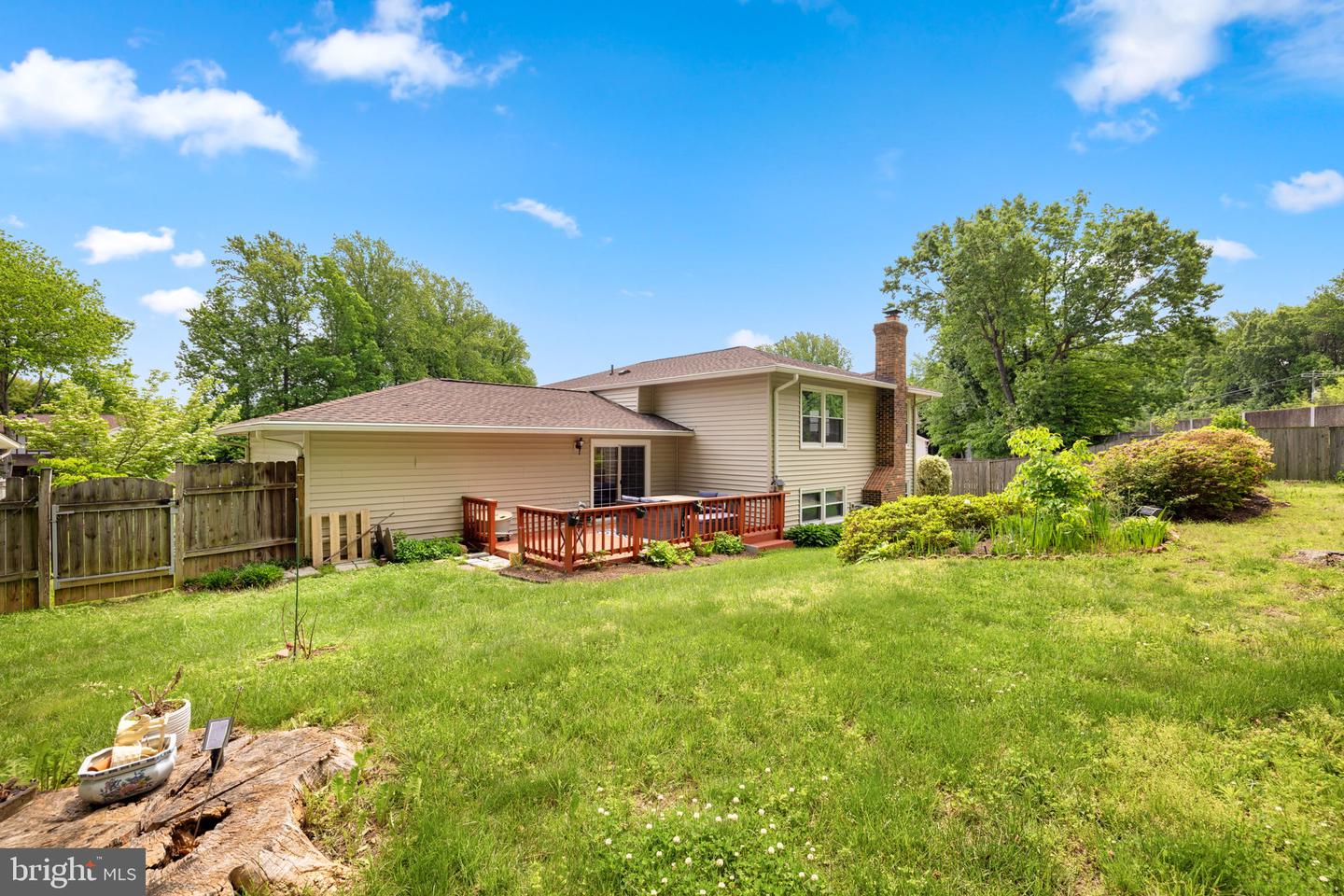 7316 OUTHAUL LN, BURKE, Virginia 22015, 5 Bedrooms Bedrooms, ,3 BathroomsBathrooms,Residential,For sale,7316 OUTHAUL LN,VAFX2239064 MLS # VAFX2239064