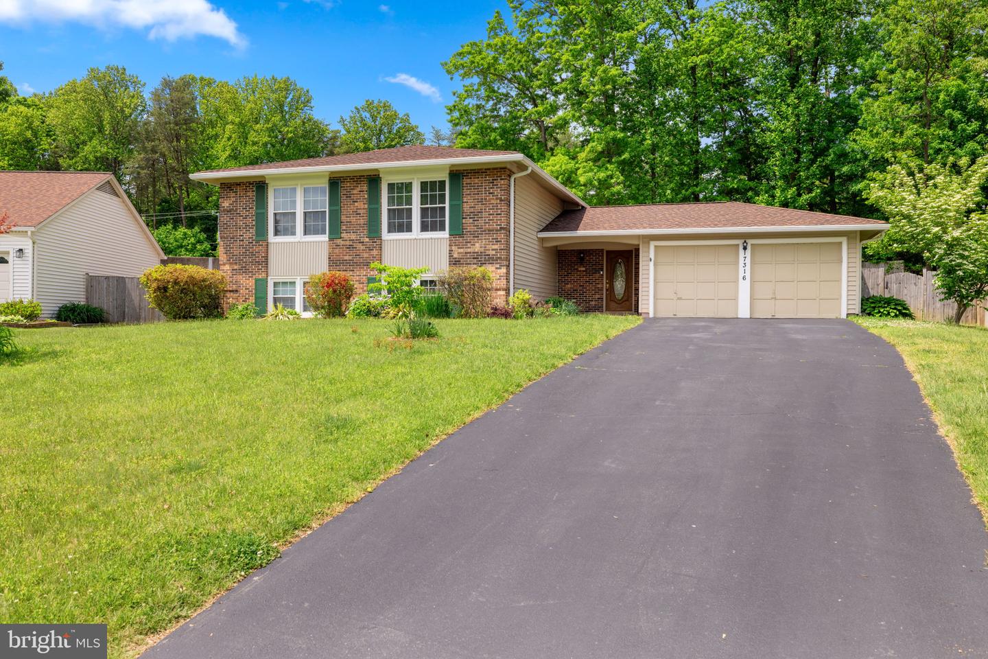 7316 OUTHAUL LN, BURKE, Virginia 22015, 5 Bedrooms Bedrooms, ,3 BathroomsBathrooms,Residential,For sale,7316 OUTHAUL LN,VAFX2239064 MLS # VAFX2239064
