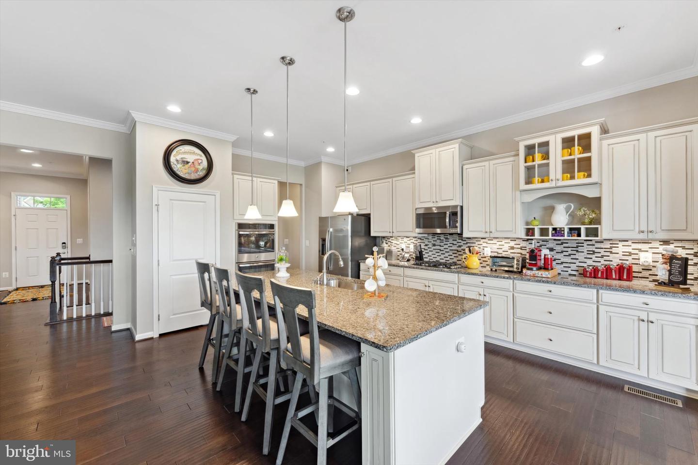 42257 WATLING CT, CHANTILLY, Virginia 20152, 3 Bedrooms Bedrooms, 16 Rooms Rooms,3 BathroomsBathrooms,Residential,For sale,42257 WATLING CT,VALO2095778 MLS # VALO2095778