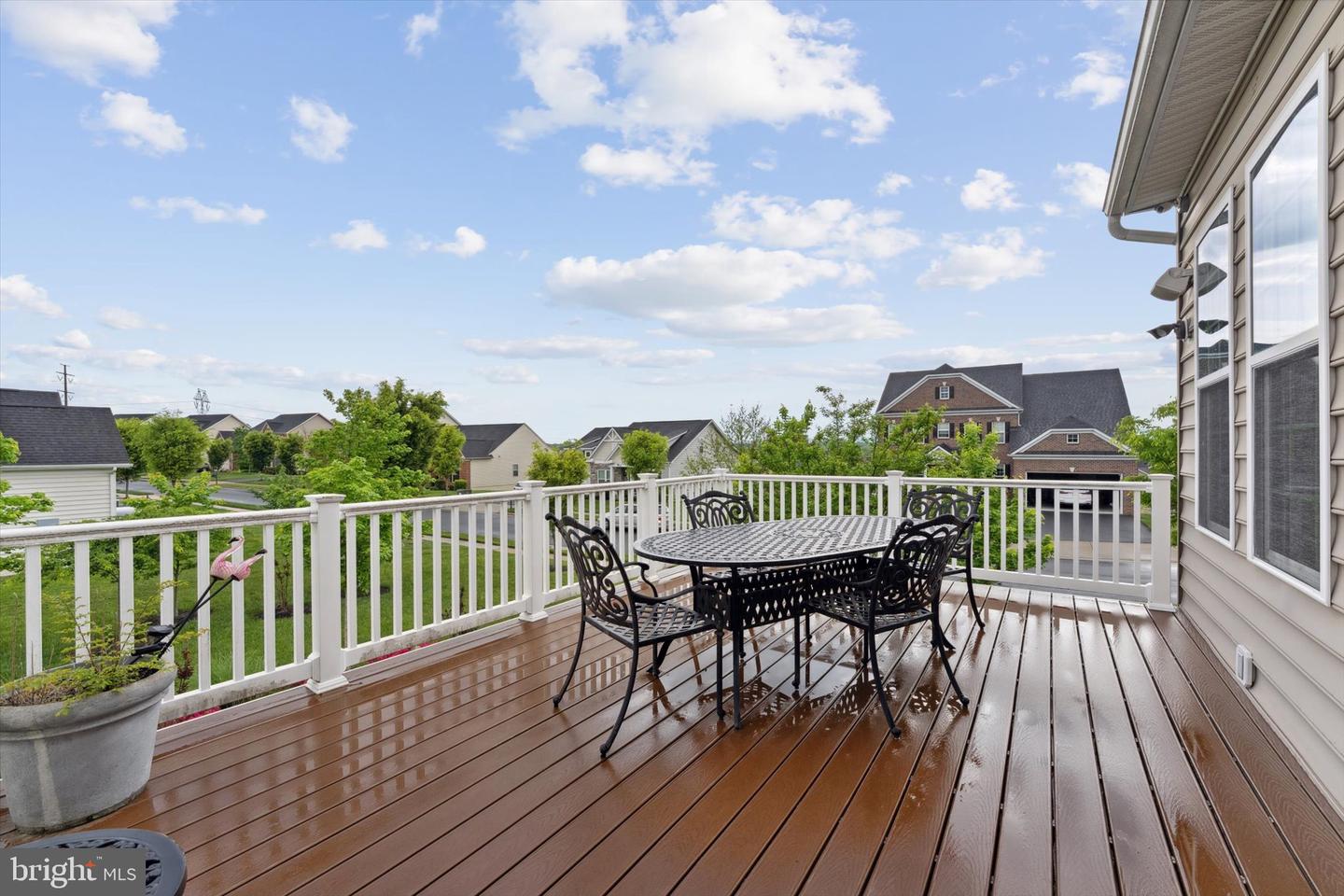 42257 WATLING CT, CHANTILLY, Virginia 20152, 3 Bedrooms Bedrooms, 16 Rooms Rooms,3 BathroomsBathrooms,Residential,For sale,42257 WATLING CT,VALO2095778 MLS # VALO2095778