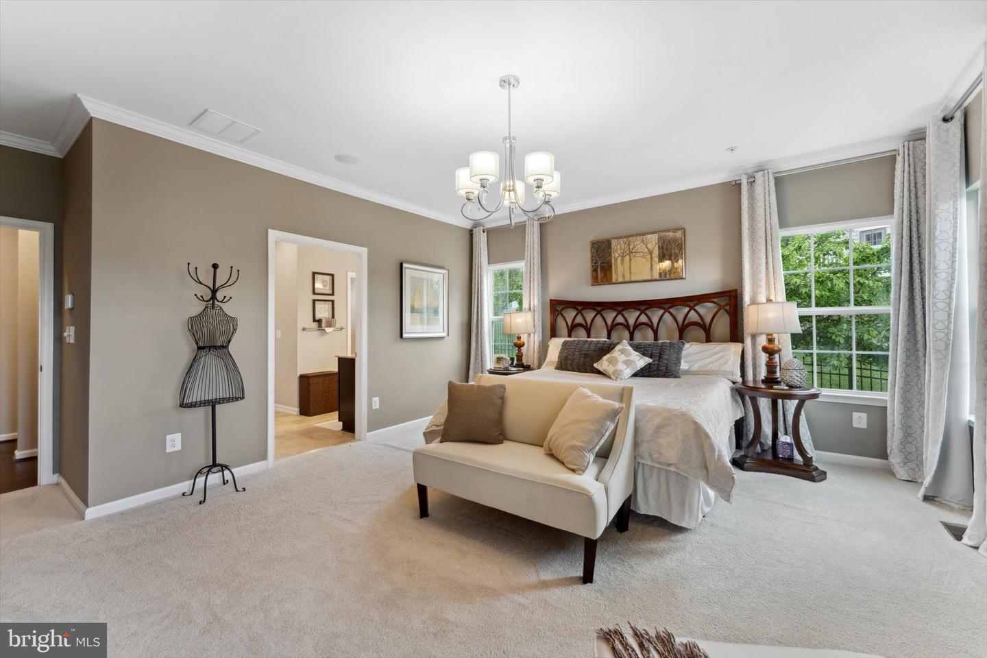 42257 WATLING CT, CHANTILLY, Virginia 20152, 3 Bedrooms Bedrooms, 16 Rooms Rooms,3 BathroomsBathrooms,Residential,For sale,42257 WATLING CT,VALO2095778 MLS # VALO2095778