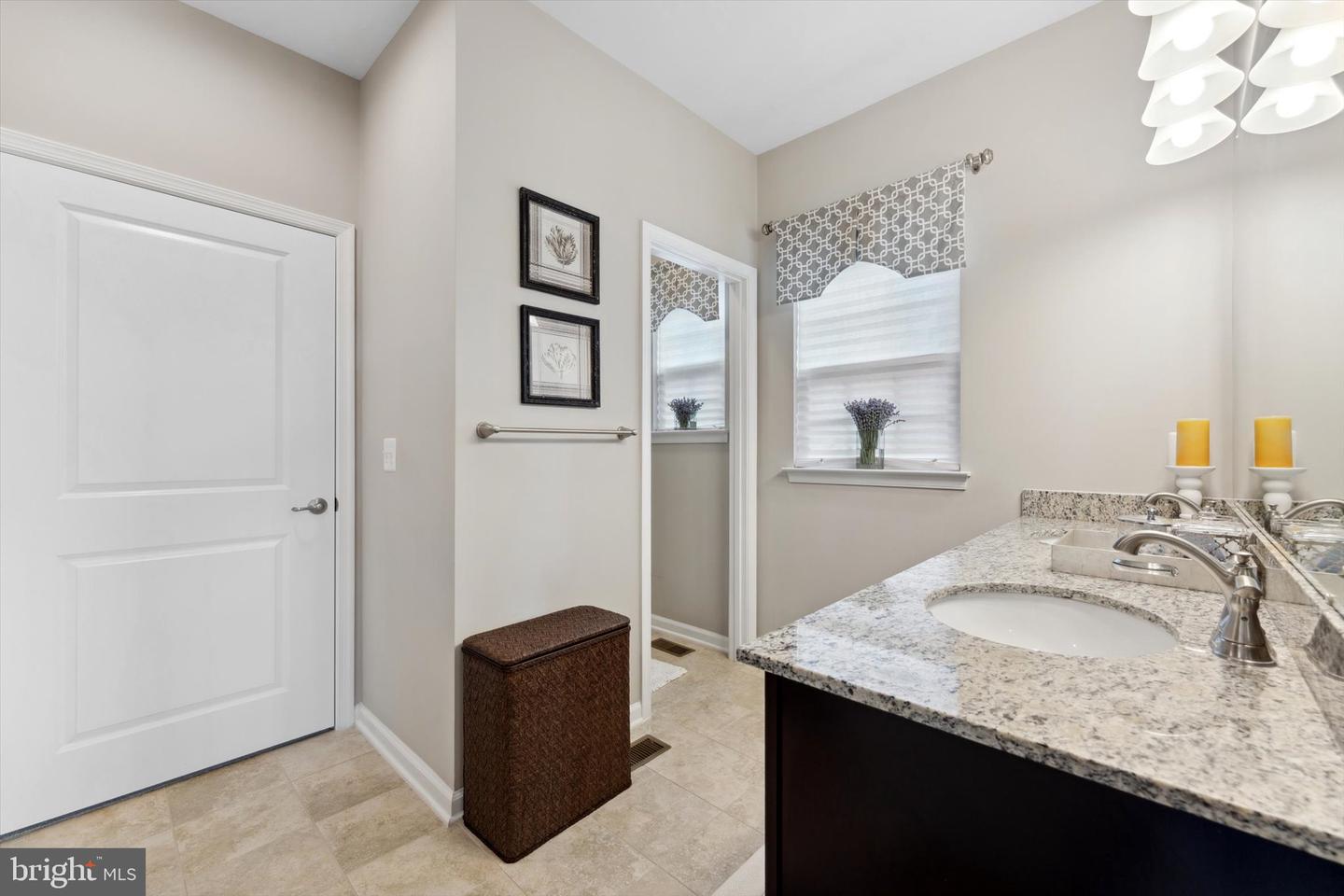 42257 WATLING CT, CHANTILLY, Virginia 20152, 3 Bedrooms Bedrooms, 16 Rooms Rooms,3 BathroomsBathrooms,Residential,For sale,42257 WATLING CT,VALO2095778 MLS # VALO2095778