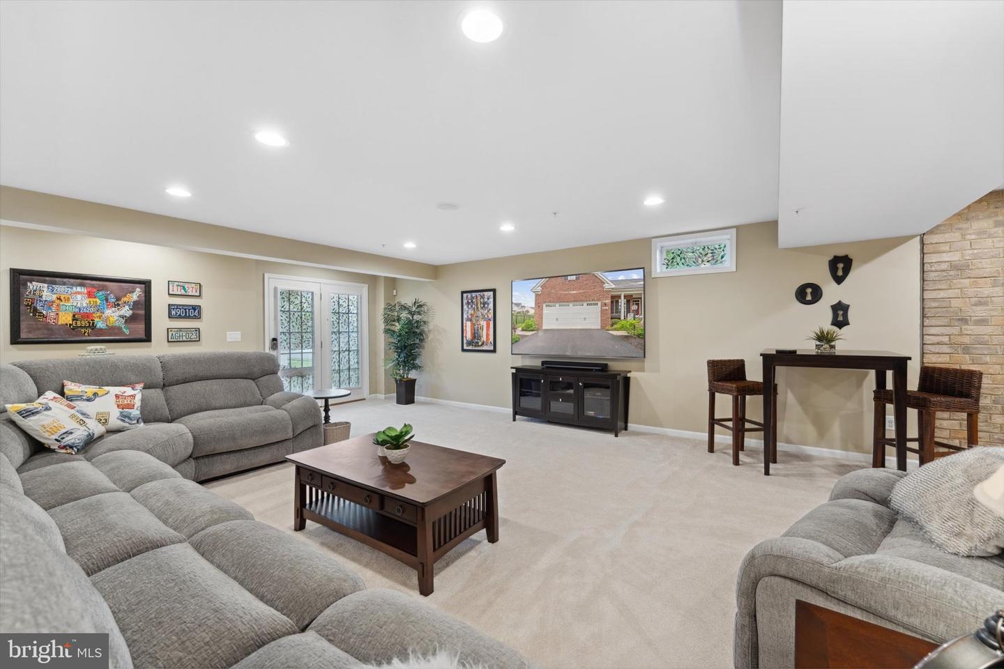 42257 WATLING CT, CHANTILLY, Virginia 20152, 3 Bedrooms Bedrooms, 16 Rooms Rooms,3 BathroomsBathrooms,Residential,For sale,42257 WATLING CT,VALO2095778 MLS # VALO2095778