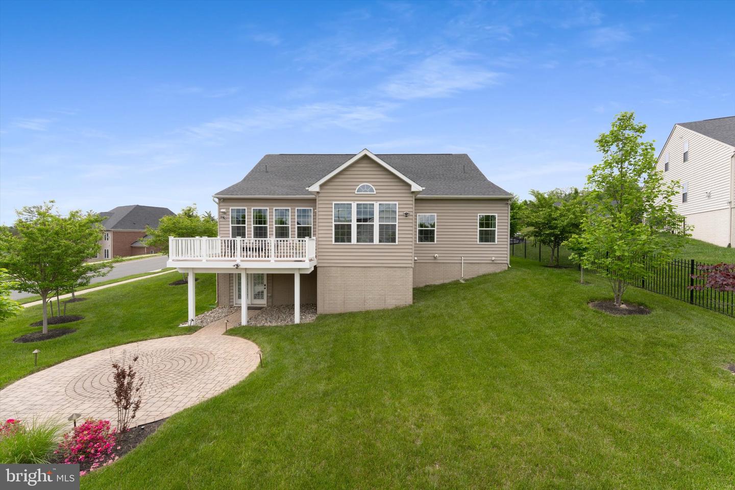 42257 WATLING CT, CHANTILLY, Virginia 20152, 3 Bedrooms Bedrooms, 16 Rooms Rooms,3 BathroomsBathrooms,Residential,For sale,42257 WATLING CT,VALO2095778 MLS # VALO2095778