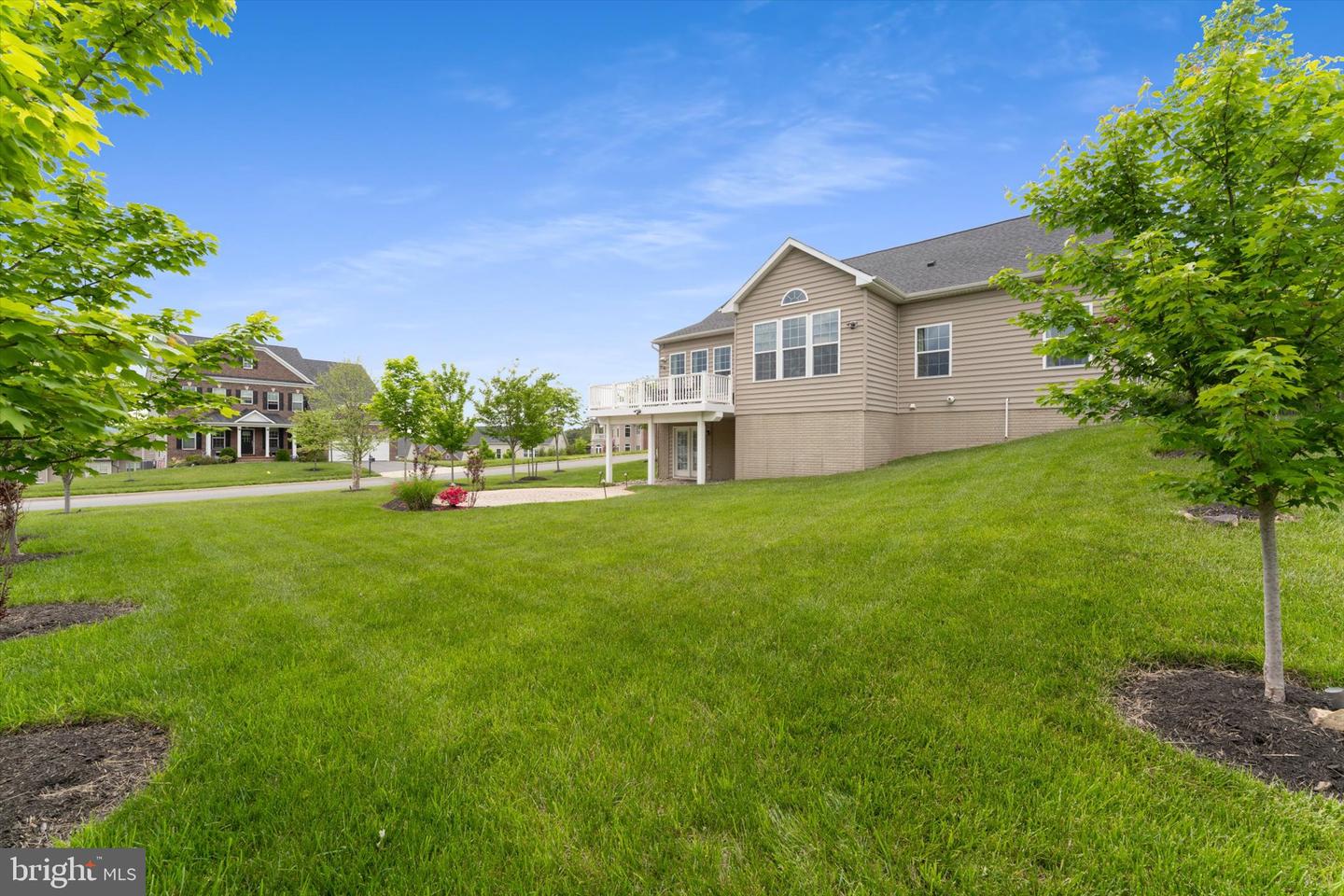 42257 WATLING CT, CHANTILLY, Virginia 20152, 3 Bedrooms Bedrooms, 16 Rooms Rooms,3 BathroomsBathrooms,Residential,For sale,42257 WATLING CT,VALO2095778 MLS # VALO2095778