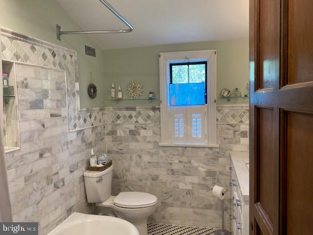 515 MOUNT SALEM AVE, WASHINGTON, Virginia 22747, 4 Bedrooms Bedrooms, ,2 BathroomsBathrooms,Residential,For sale,515 MOUNT SALEM AVE,VARP2002070 MLS # VARP2002070