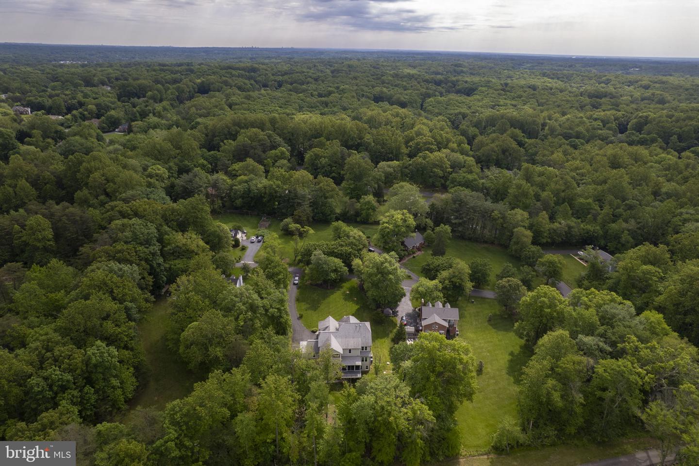 6248 WOODFAIR DR, FAIRFAX STATION, Virginia 22039, 7 Bedrooms Bedrooms, ,6 BathroomsBathrooms,Residential,For sale,6248 WOODFAIR DR,VAFX2239138 MLS # VAFX2239138