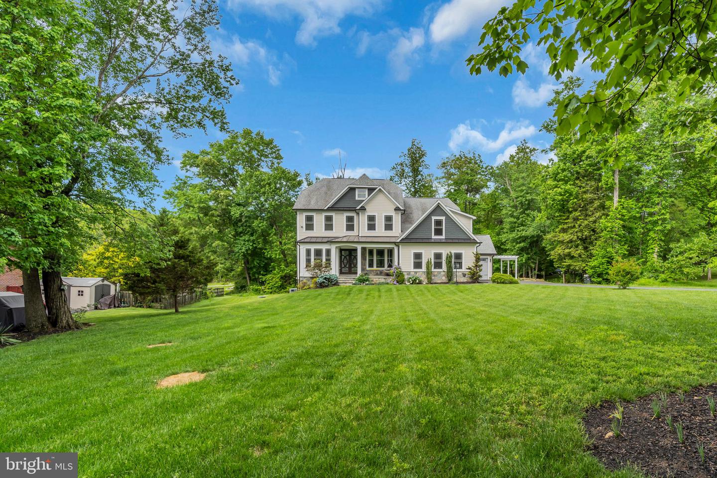 6248 WOODFAIR DR, FAIRFAX STATION, Virginia 22039, 7 Bedrooms Bedrooms, ,6 BathroomsBathrooms,Residential,For sale,6248 WOODFAIR DR,VAFX2239138 MLS # VAFX2239138