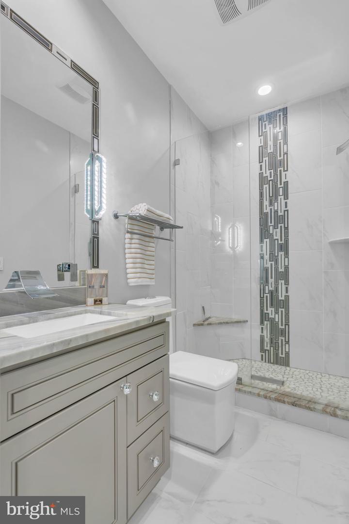 6248 WOODFAIR DR, FAIRFAX STATION, Virginia 22039, 7 Bedrooms Bedrooms, ,6 BathroomsBathrooms,Residential,For sale,6248 WOODFAIR DR,VAFX2239138 MLS # VAFX2239138