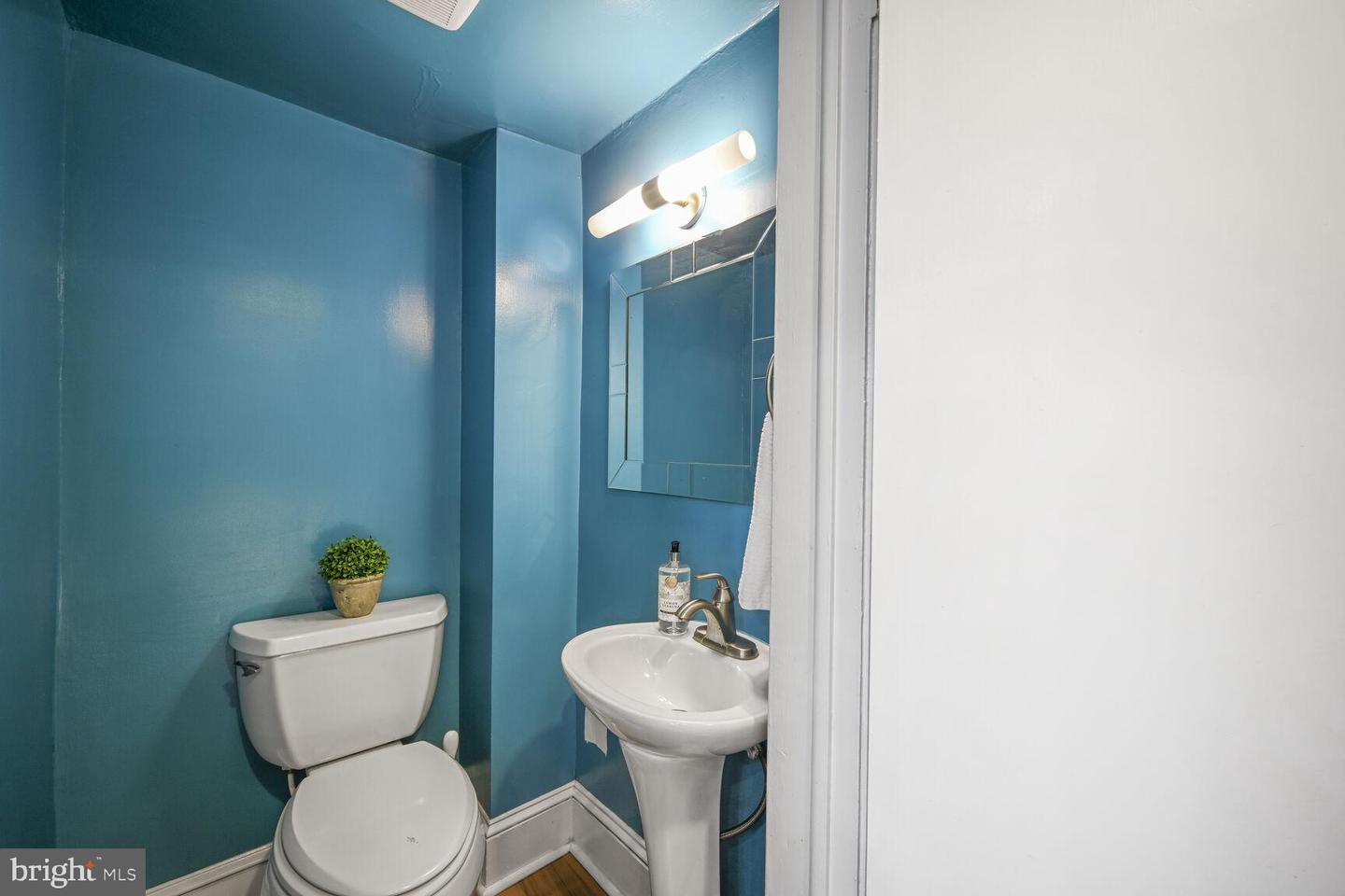 4330 RIVER RD NW, WASHINGTON, District Of Columbia 20016, 3 Bedrooms Bedrooms, ,2 BathroomsBathrooms,Residential,For sale,4330 RIVER RD NW,DCDC2199468 MLS # DCDC2199468